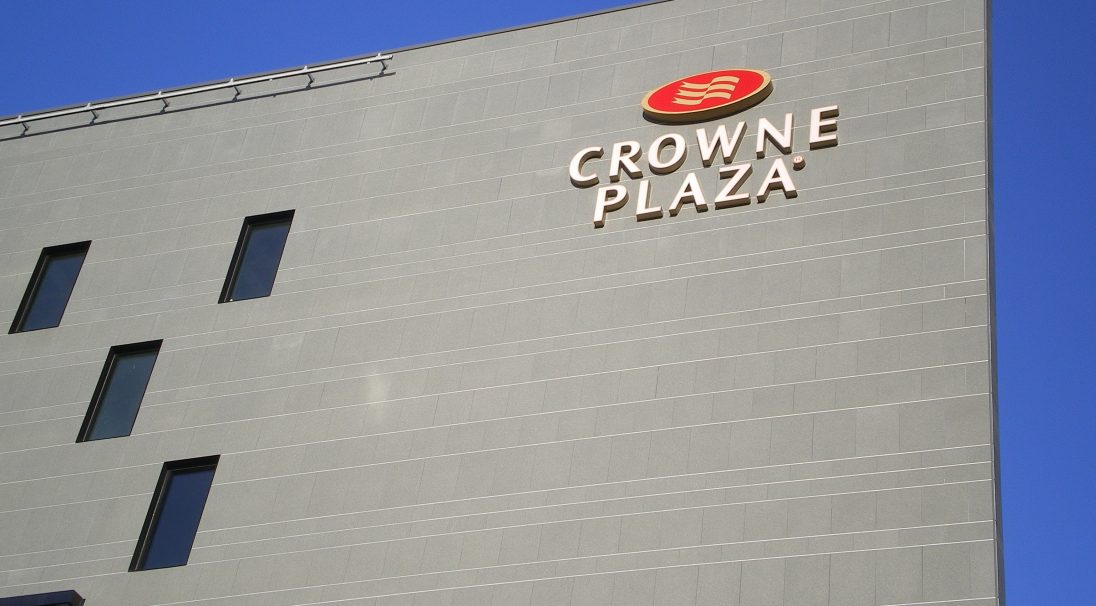 CAREA FACADE : Crown Plaza Hotel - Manchester (UK). Découvrez nos autres réalisations dans le domaine des hotels & restaurants